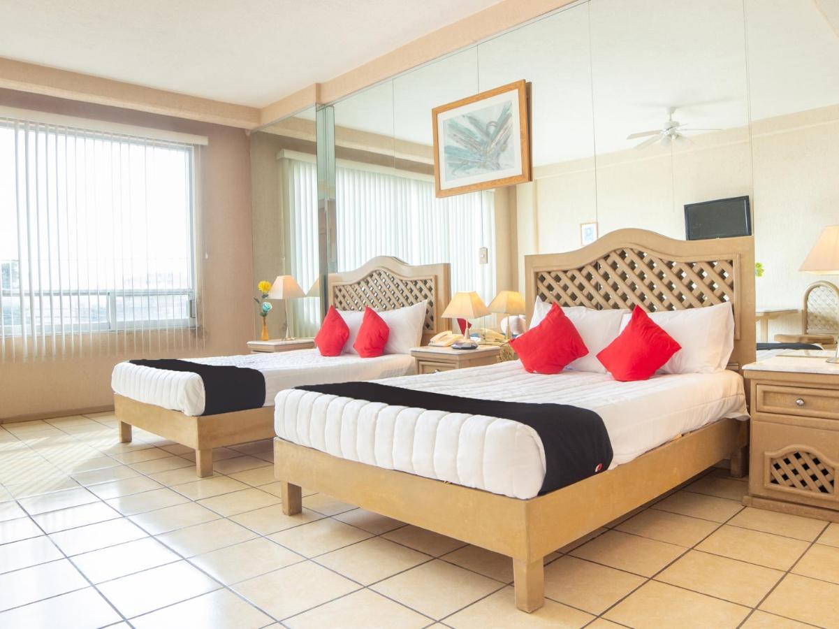 Capital O Hotel Villa Monini Πουέμπλα Εξωτερικό φωτογραφία