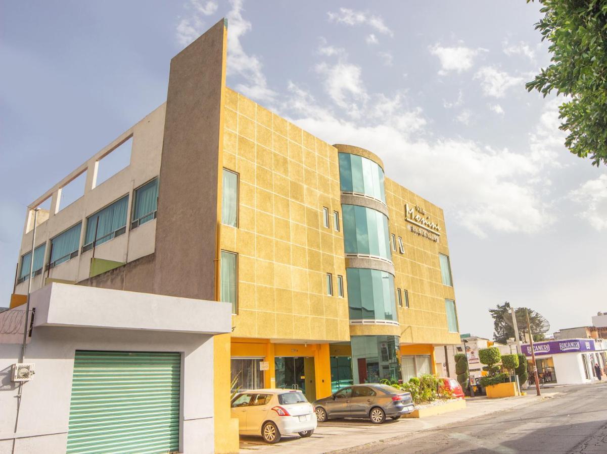 Capital O Hotel Villa Monini Πουέμπλα Εξωτερικό φωτογραφία